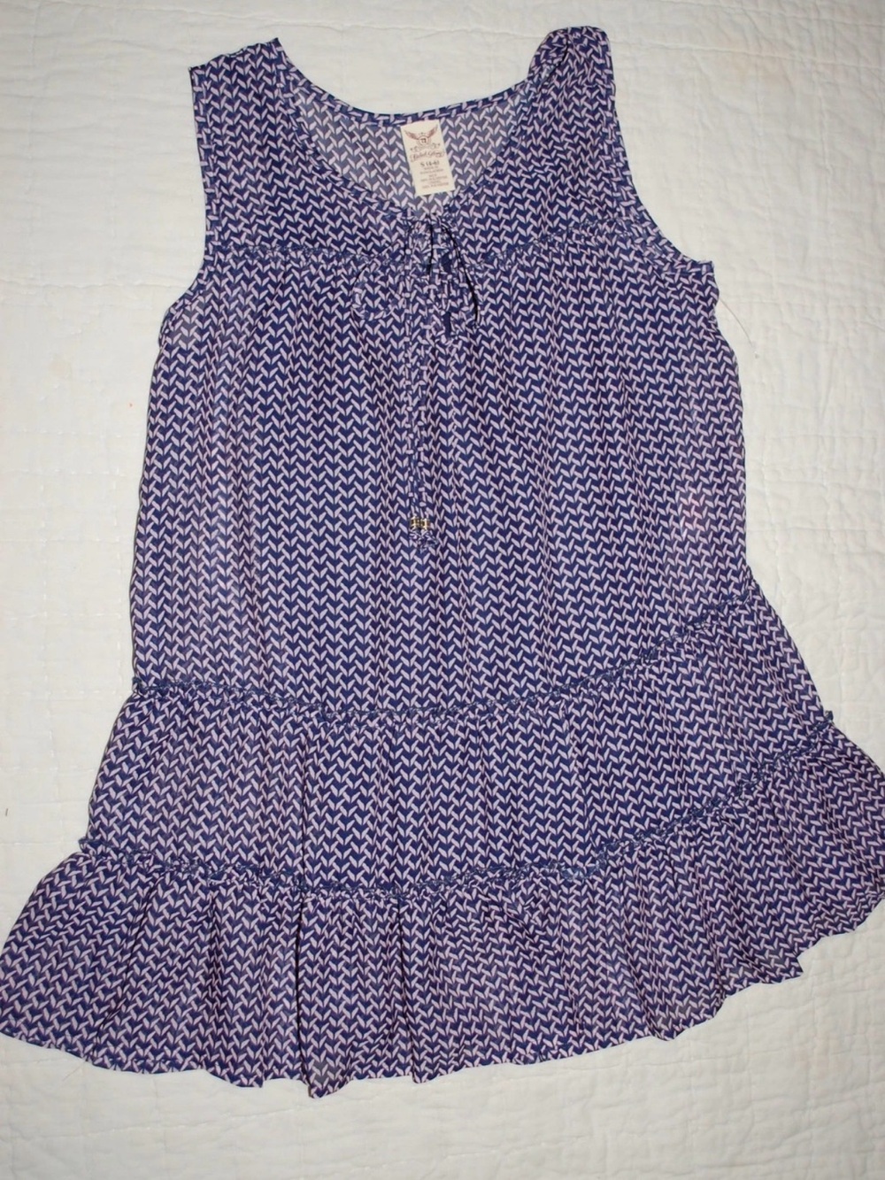 Faded Glory Purple Patterned Sleeveless Ruffle Blouse